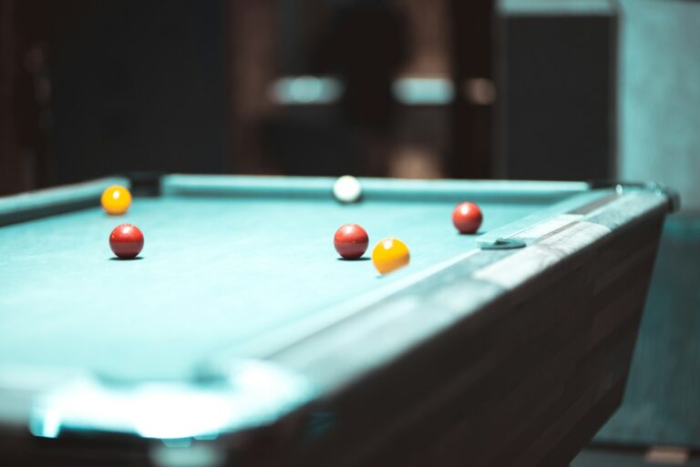 Factors to Consider When Buying a New Billiard Table